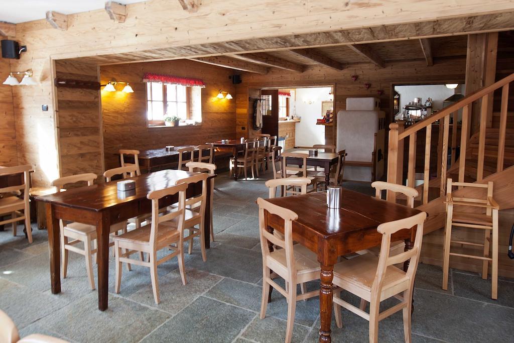 B&B La Locanda Macugnaga Extérieur photo